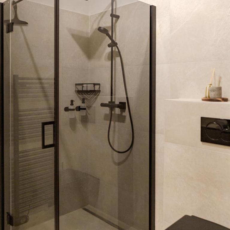 DAS AICH - Suite Elva by AA Holiday Homes - Apartment mit Balkon - 40