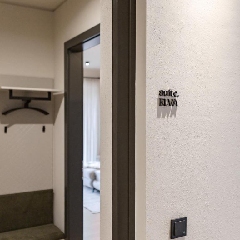 DAS AICH - Suite Elva by AA Holiday Homes - Apartment mit Balkon - 47