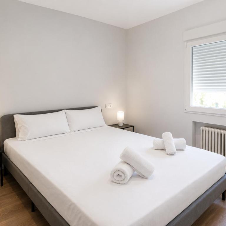 Chamartín Rooms Confort - Chambre Double avec Toilettes Communes - 11