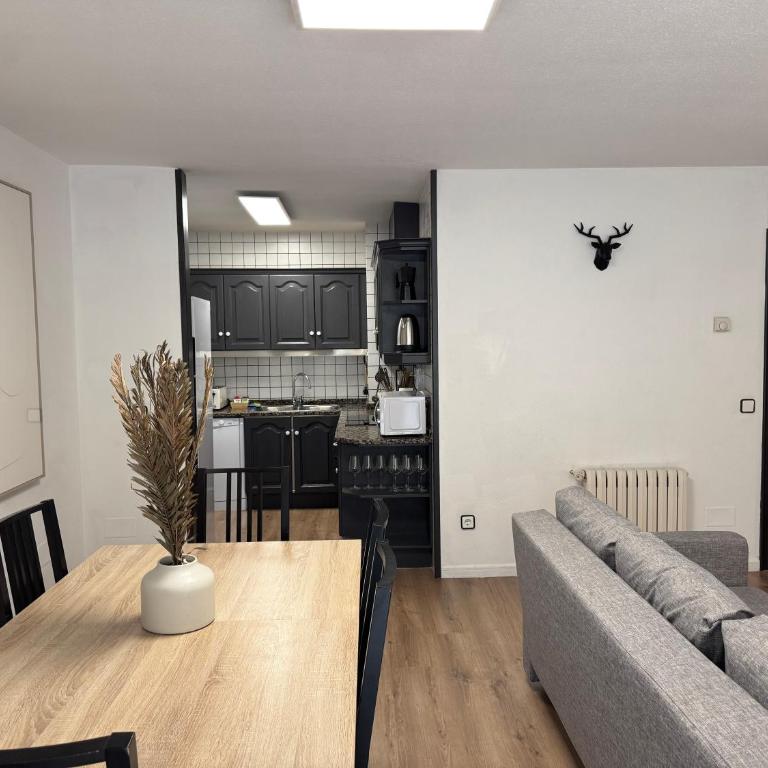 Apartamento Acogedor & Céntrico En Encamp - 6pax l Prober Apartaments - Apartamento de 2 dormitorios con vistas - 7