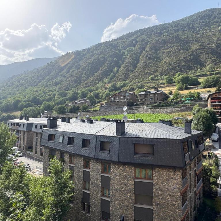 Apartamento Acogedor & Céntrico En Encamp - 6pax l Prober Apartaments - Apartamento de 2 dormitorios con vistas - 45