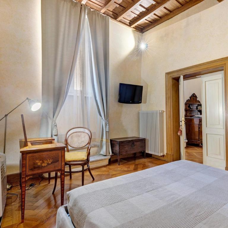 Domus Navona - Appartement Supérieur - Vue sur Ville - 16