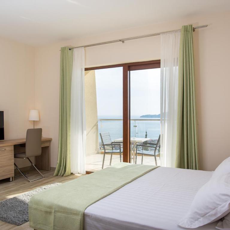 ApartHotel Belvedere Residence Becici Budva - Studio sa Balkonom i Pogledom na More - 6