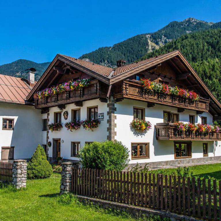 Ferienhaus am Spielroan Beate Gstrein - Ferienhaus mit 4 Zimmern - 21