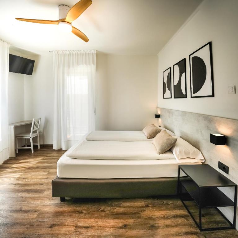 Villa Paola B&B - Camera Familiare con Bagno Privato - 7