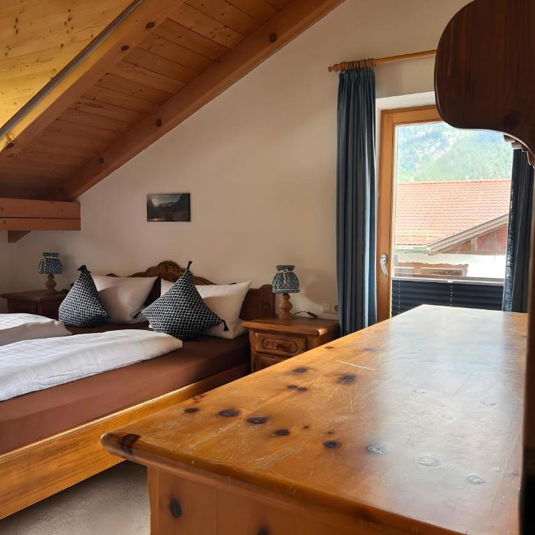 Zum Rießacker - Two-Bedroom Deluxe Apartment with Garden View - 26