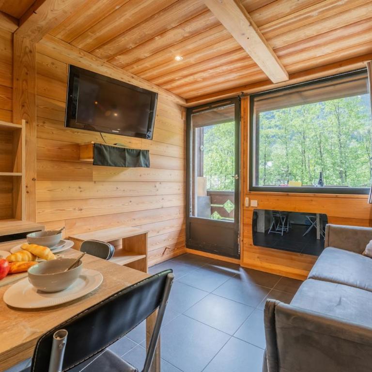 Mountain View Apartment - Chamonix Centre, Free Parking - Studio - Vue sur Montagne - 11