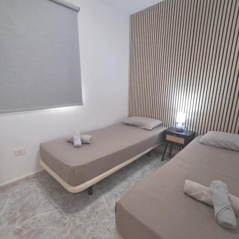 Centric 2 bedrooms Apartment near to the beach - newly renovated bathroom and bedrooms - by TENERIFEHINTS - Appartamento con 2 Camere da Letto - 5