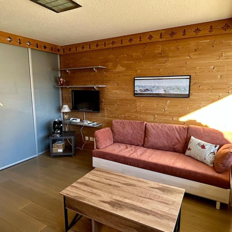 Cozy chalet slopes Balcony - One-Bedroom House - 4