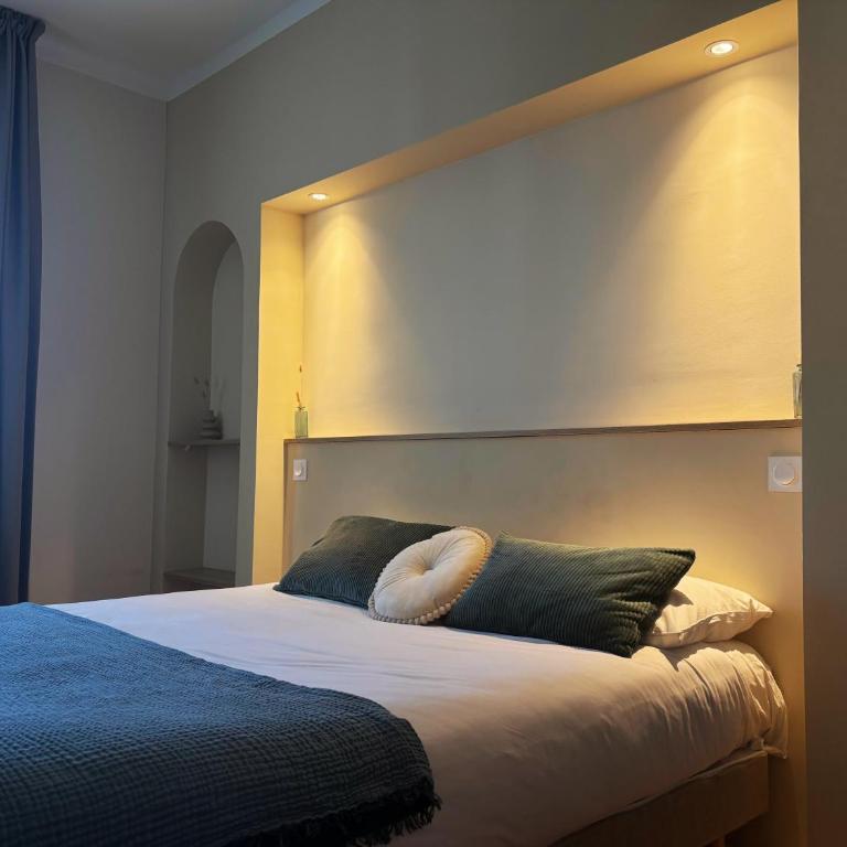 Adonis Sanary Grand Hôtel des Bains - Chambre Double Confort - 33