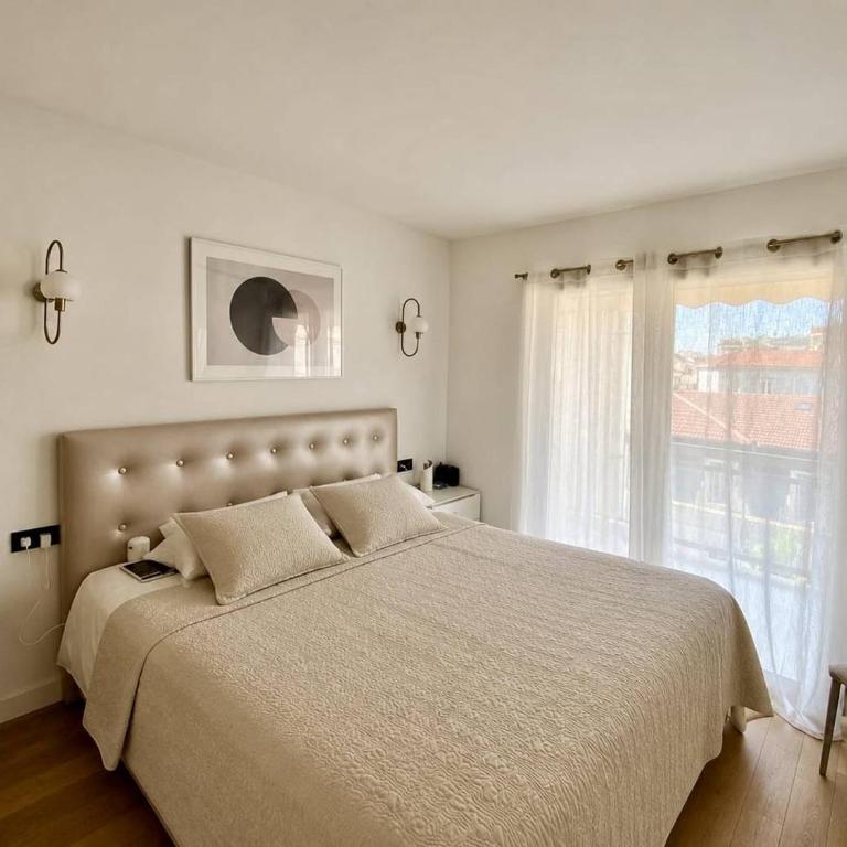 Cannes - Banane - 3P Lumineux avec terrasse et vue dégagée sur la ville - Appartement 2 Chambres avec Balcon - 3