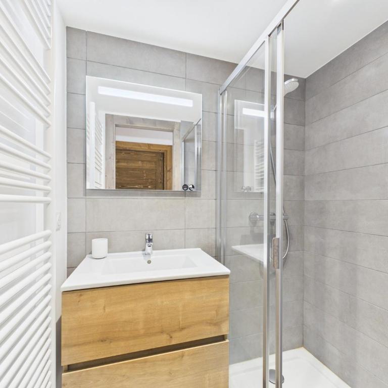 Appartement 4 Chambres au Coeur des Gets - Haut Standing, Parking, Wifi, Balcon, Proche Commerces - FR-1-623-319 - Apartamento - 19