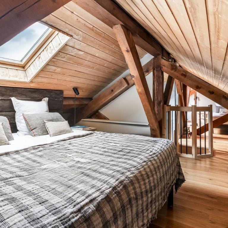 Le Refuge du Grand Hôtel - Altitude 1900 m - Accès Cabine - Cabin Access - Dortoir Mixte de 4 Lits - 9