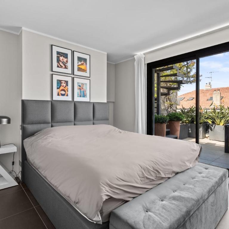 REF 905 - Cannes Centre - Penthouse à louer - Appartement - 11