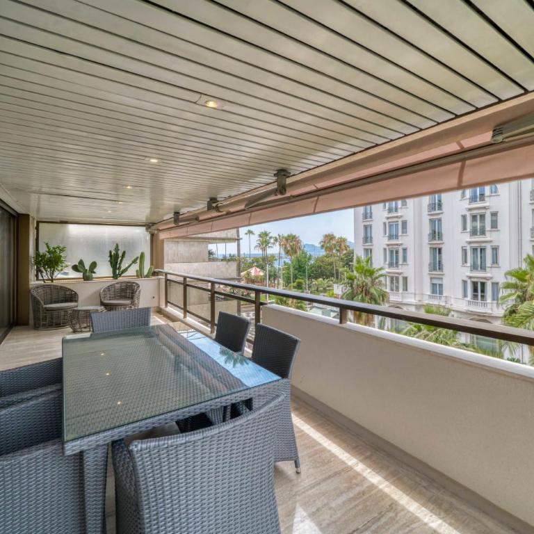 REF 1408 - Cannes Arrière Croisette - Appartement vue mer à louer - Appartement - 5