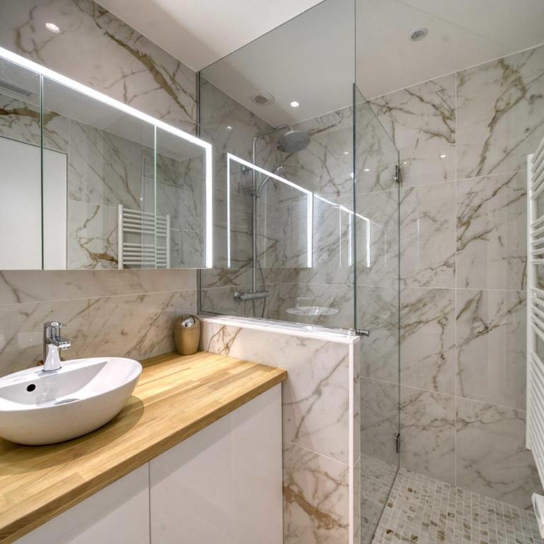 REF 1408 - Cannes Arrière Croisette - Appartement vue mer à louer - Appartement - 13