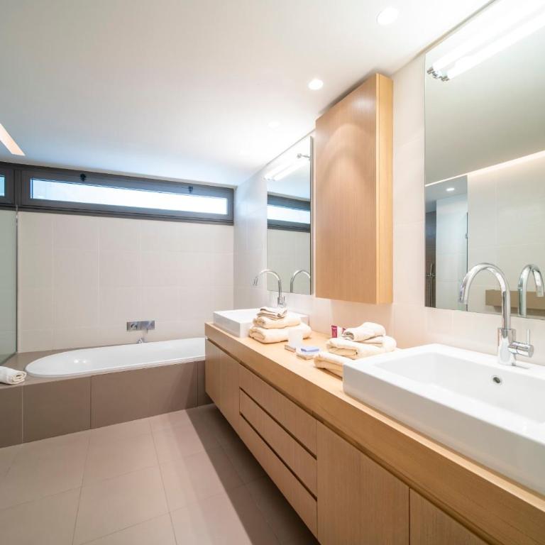 REF 2118 - Cannes - Sea view villa for rent - Villa - 16