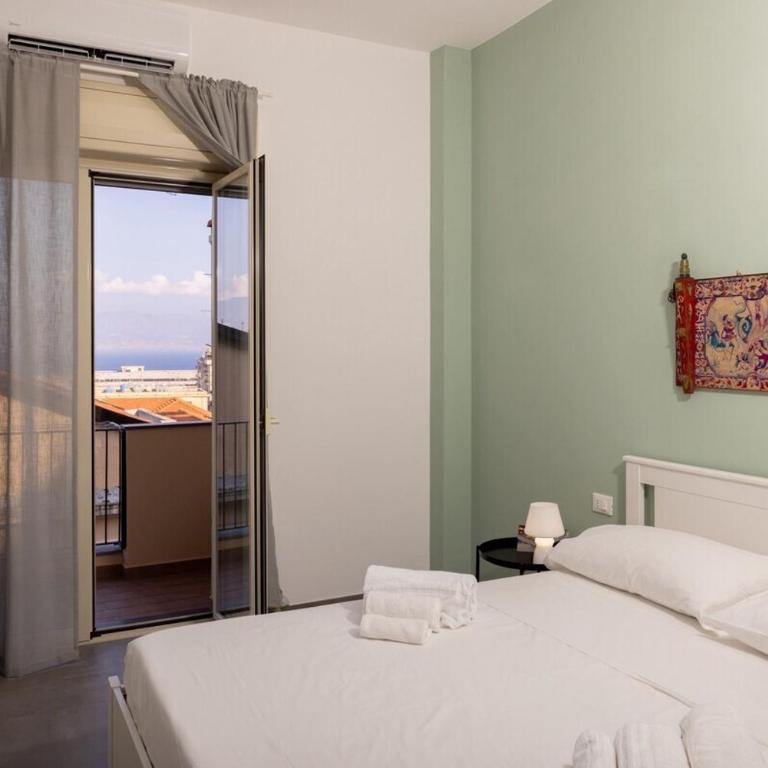 Cariddi - One-Bedroom Apartment with City View - 8