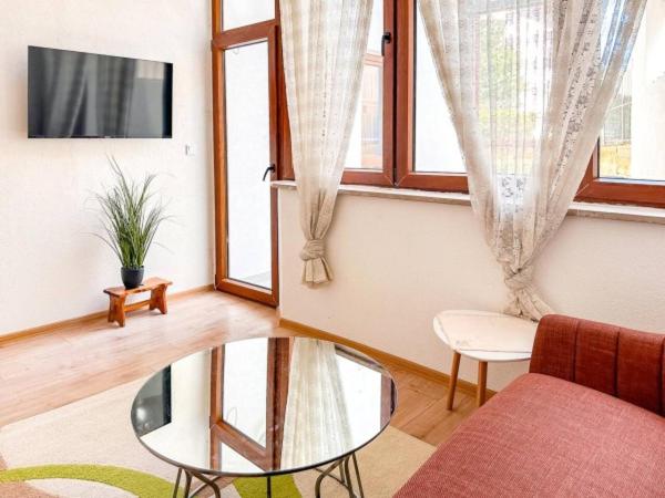 Andar's People - Apartment with Garden View - 17