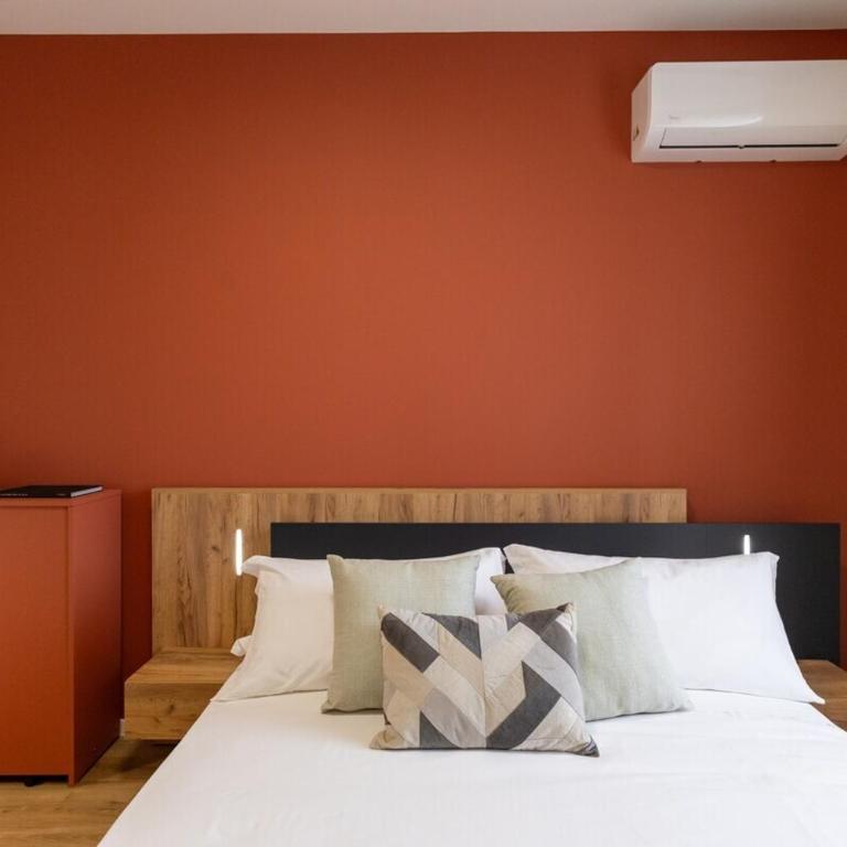 Ionia - Two-Bedroom Apartment - 4