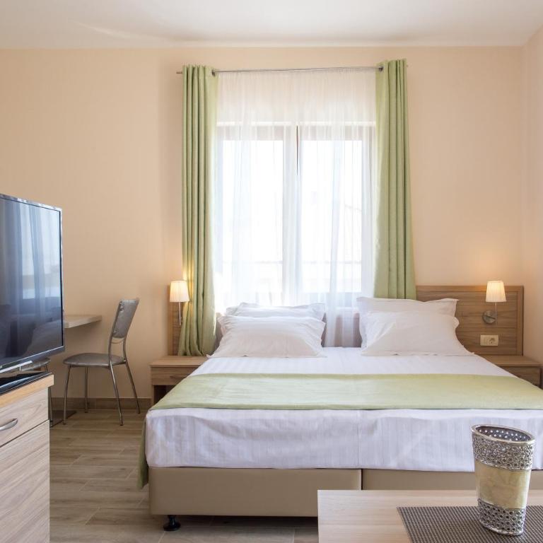 ApartHotel Belvedere Residence Becici Budva - Apartman sa 2 Spavaće Sobe i Terasom - 3