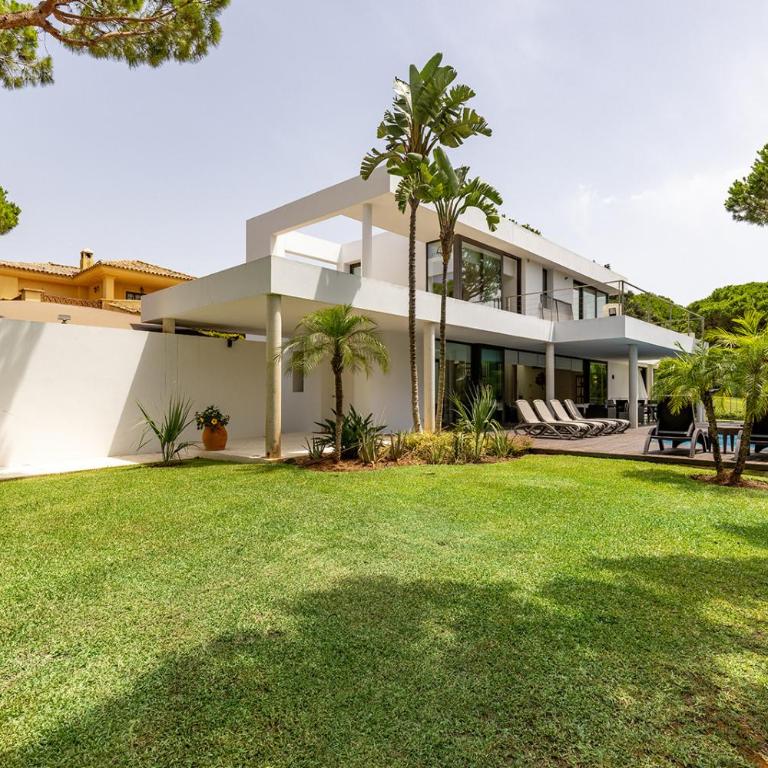 002 Stylish 5 Bed Villa With Private Infinity Pool - Villa con piscina privada - 61