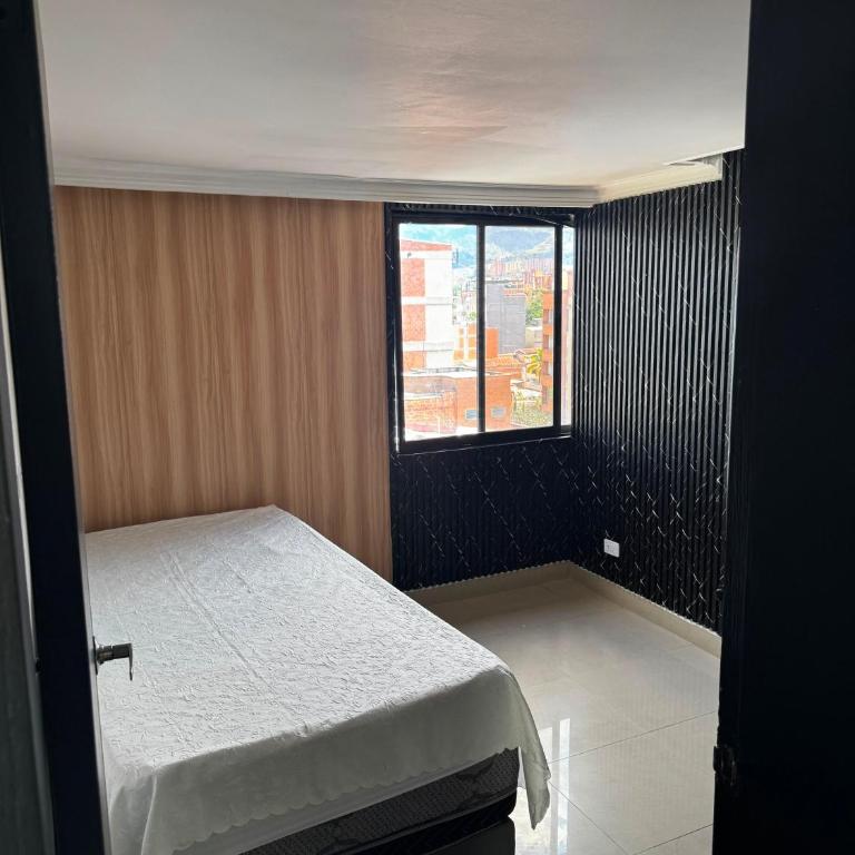Emerald Terrace - Double or Twin Room - 1
