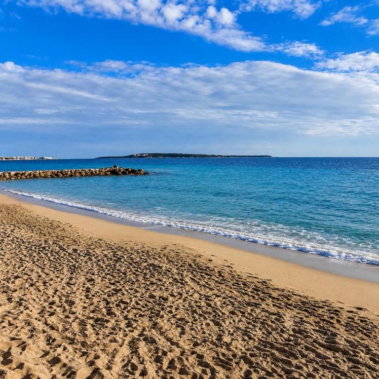 Charming stay for 4, Sea view, pool in Cannes - Appartement 2 Chambres - 11