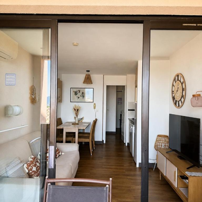 Charming stay for 4, Sea view, pool in Cannes - Appartement 2 Chambres - 21