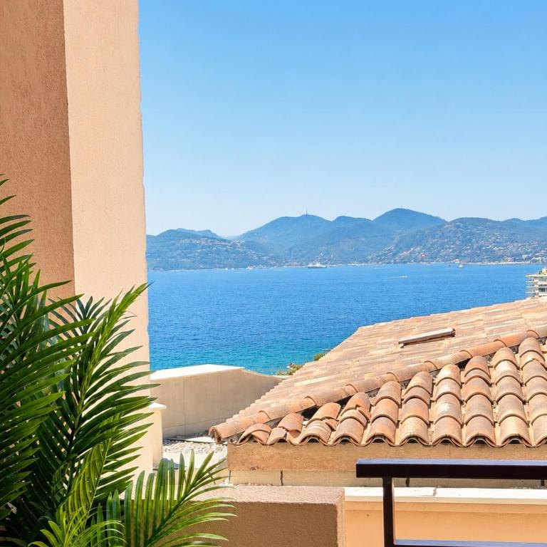 Charming stay for 4, Sea view, pool in Cannes - Appartement 2 Chambres - 23