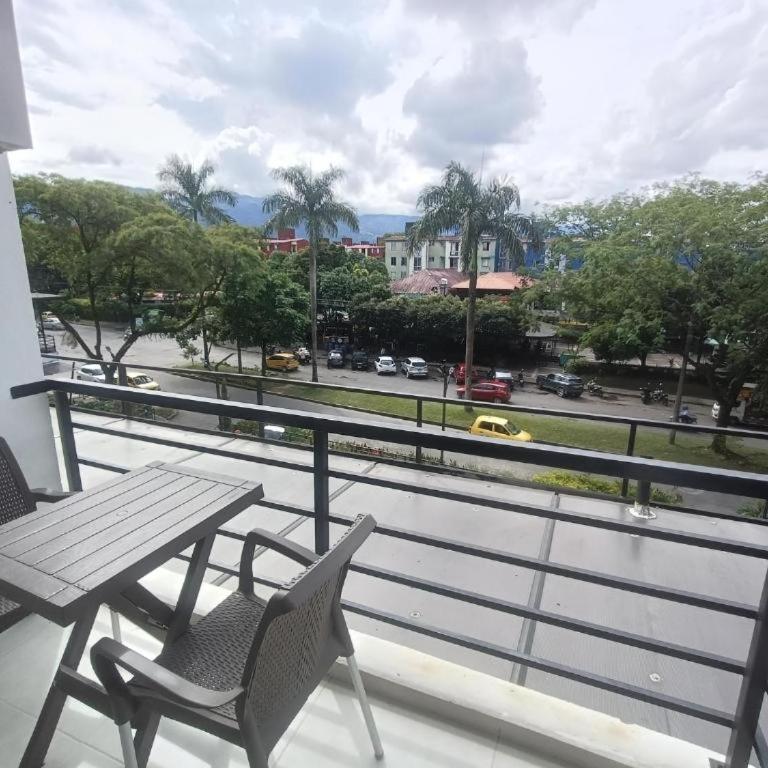 Apartamento Bilbao Villavicencio - Two-Bedroom Apartment with Balcony - 3