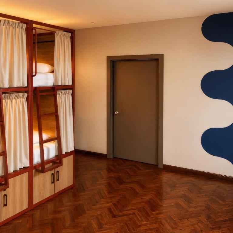 Viajero Lima - Miraflores Hostel - Cama en habitación compartida de 8 camas - 4