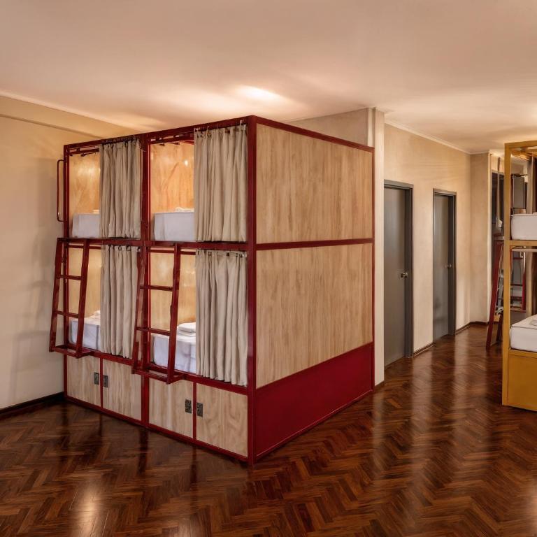 Viajero Lima - Miraflores Hostel - Cama en habitación compartida de 8 camas - 1