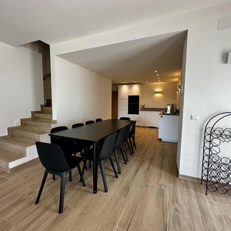 Villa Las Dos Rocas - Casa - 86