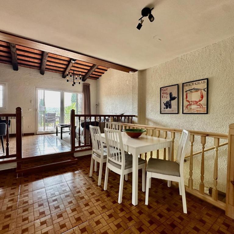 Villa Las Dos Rocas - Casa - 97