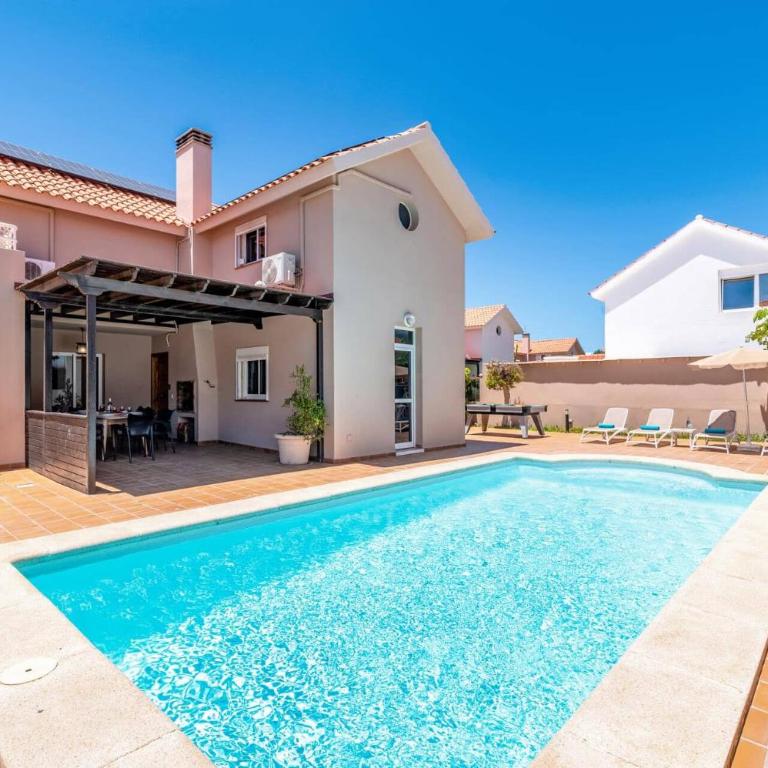 Villa Michelle by Villa Plus - Villa - 1
