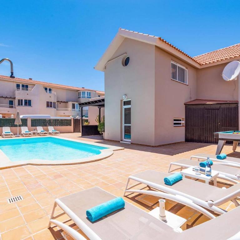 Villa Michelle by Villa Plus - Villa - 7