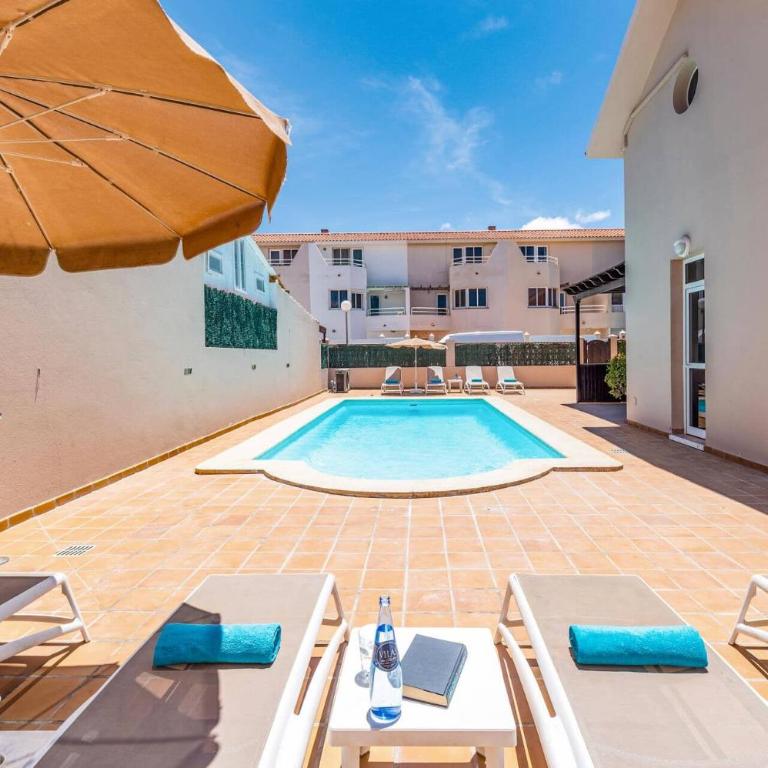 Villa Michelle by Villa Plus - Villa - 13