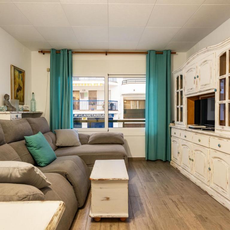 WELCS APARTAMENTO 417 EMP con terraza a pasos del - Apartment - 1