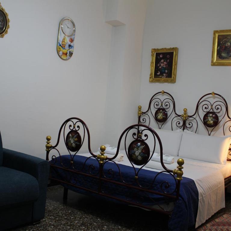 Genova Antica - Double Room with Private Bathroom - 27