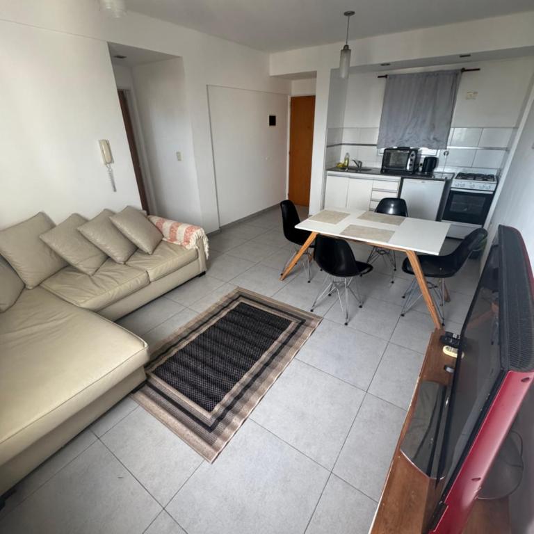Amplio y luminoso departamento zona centrica - Apartamento de 1 dormitorio - 1