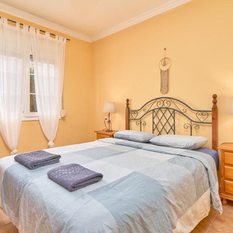 Burriana Hideaway Apt Nerja - Apartamento de 2 dormitorios con vistas a la montaña - 8