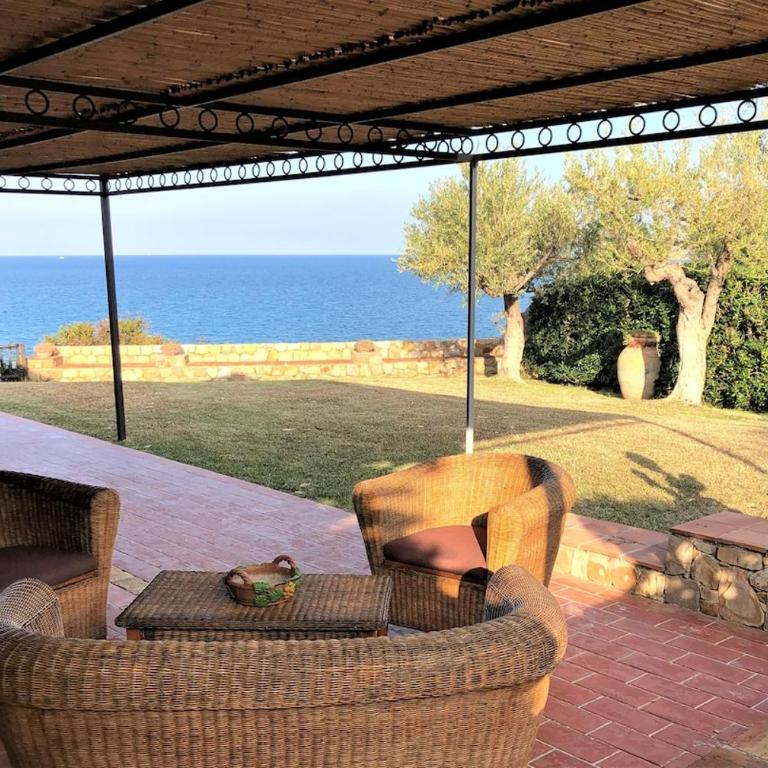 Villa Smeraldo Private access to the sea and pool - Villa - 19