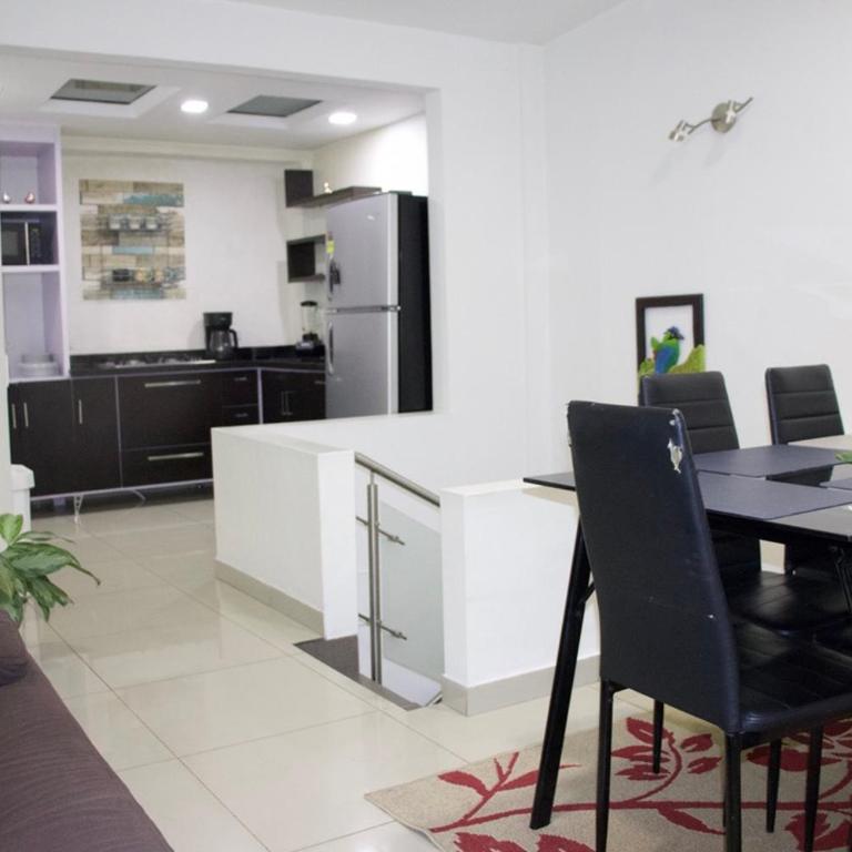 Casa Privada Montenegro - Four-Room Apartment - 1