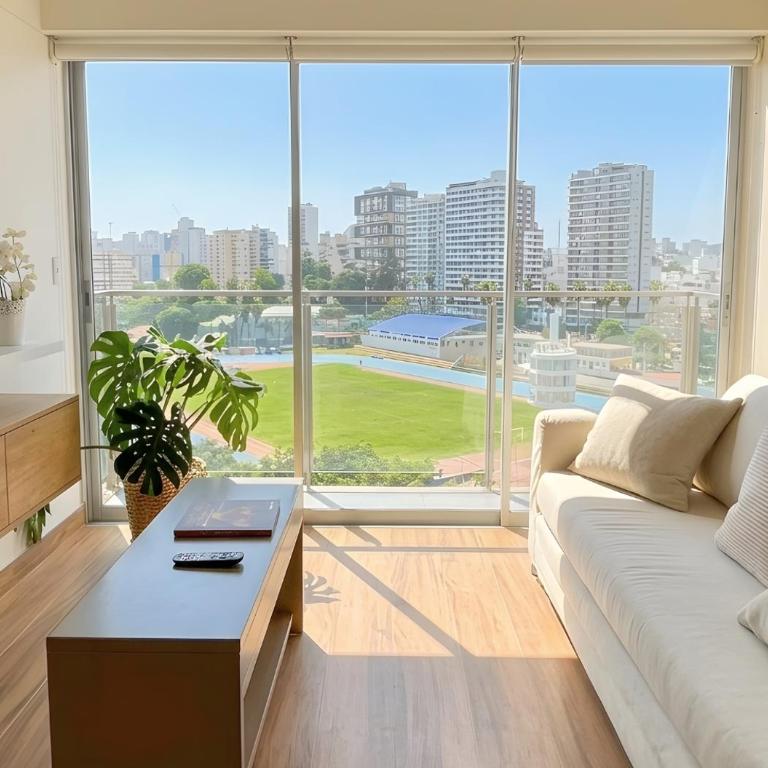BOEM Apartments by Vibrant - One-Bedroom Apartment with City View - 1