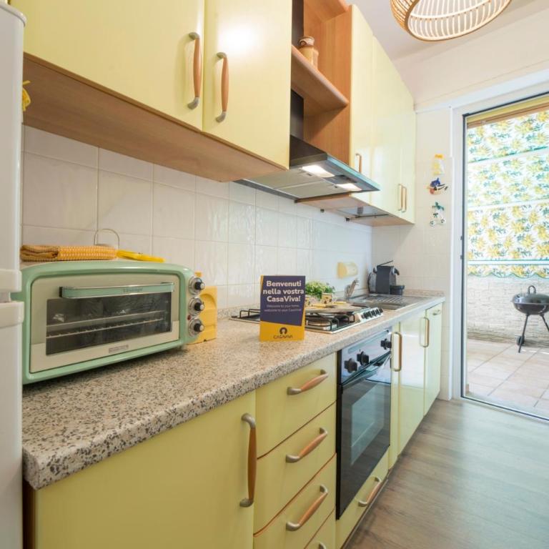 CasaViva - Patio Flat with AC in Santa Margherita - Appartamento con 1 Camera da Letto - 4