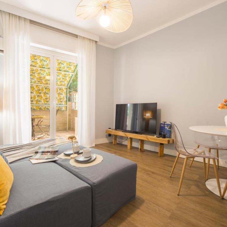CasaViva - Patio Flat with AC in Santa Margherita - Appartamento con 1 Camera da Letto - 1