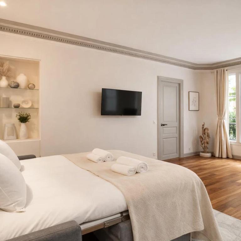 Fabulous property near Pantheon with lift - Appartement - 5
