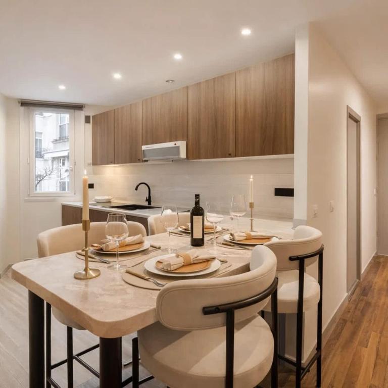 Fabulous property near Pantheon with lift - Appartement - 6