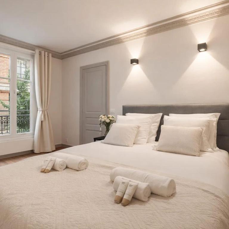 Fabulous property near Pantheon with lift - Appartement - 11